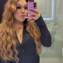 blurred_woman