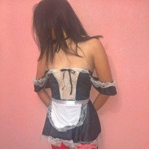 blurred_woman
